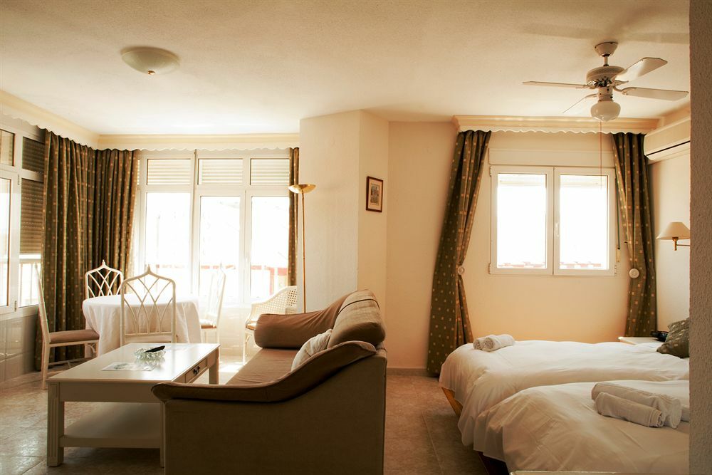 Palm Beach Club Apartamentos Carihuela トレモリノス エクステリア 写真
